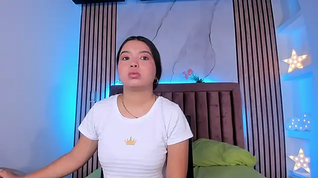 LunaWiill  online show from October 22, 12:21 pm