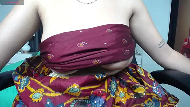 kashvi  online show from April 18, 7:58 pm