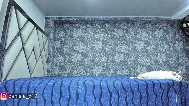 Daniela x19 online show from May 30, 3:26 am