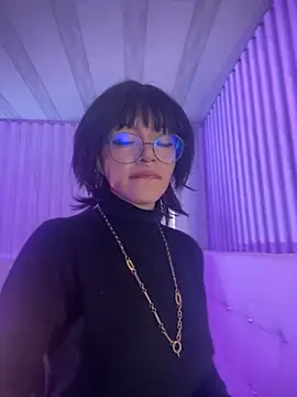 Genesissrea online show from November 26, 2:18 pm