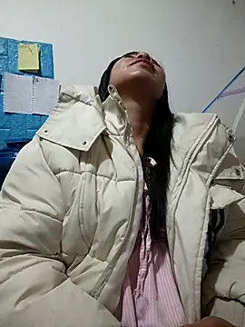 tulipsexy online show from February 20, 4:11 am