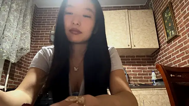 EmmaLeexth online show from September 23, 3:32 pm