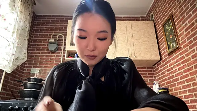 EmmaLeexth online show from March 20, 11:37 am