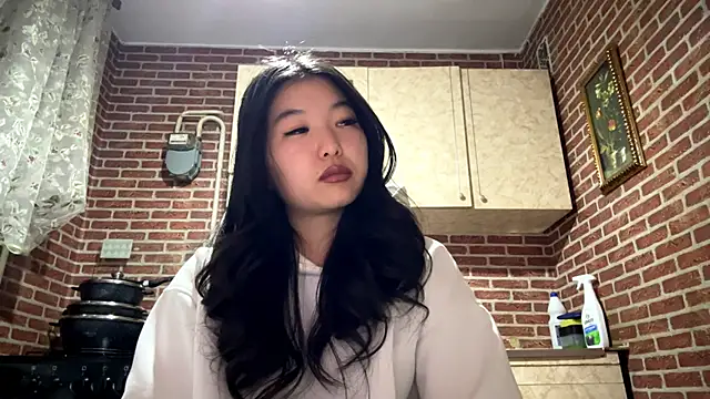 EmmaLeexth online show from February 9, 2:08 pm