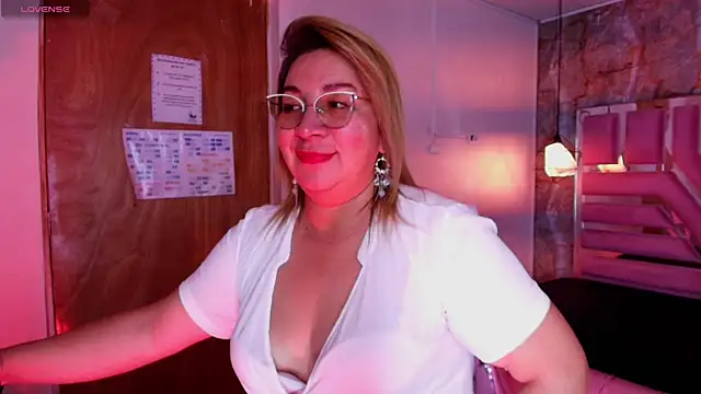 MaylinRosse  online show from September 18, 8:07 pm