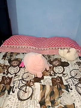 little onixx online show from November 15, 4:41 pm