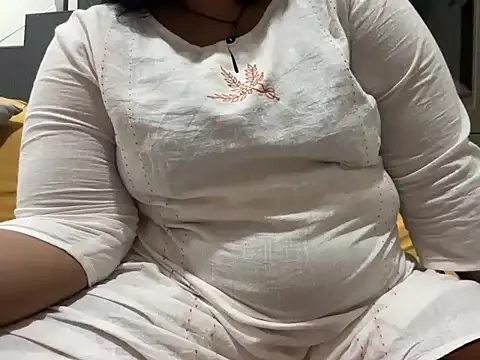 divya-jannu online show from September 18, 7:45 pm