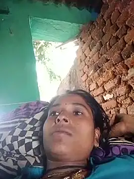 Hot reshmaji online show from April 12, 9:34 am