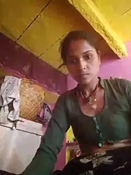 Hot reshmaji online show from July 2, 7:14 am