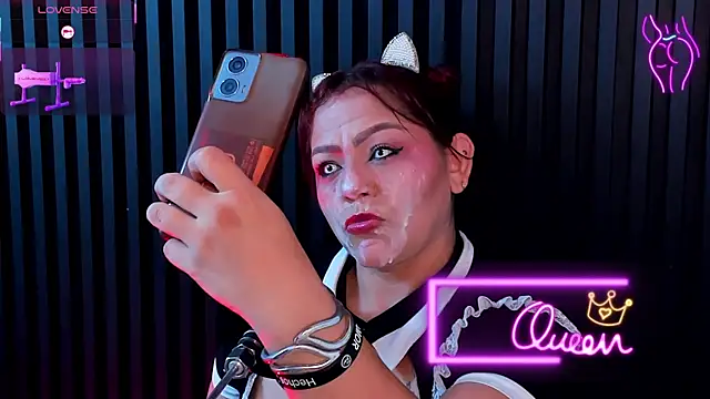 Aliyahsstone online show from February 4, 12:30 pm