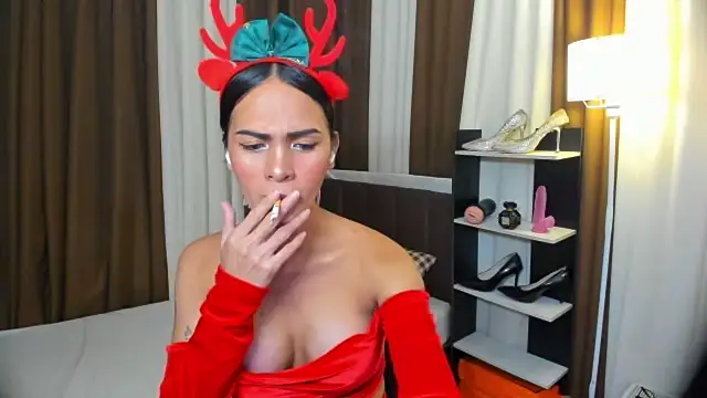 Sedictive Samantha online show from December 15, 9:03 am