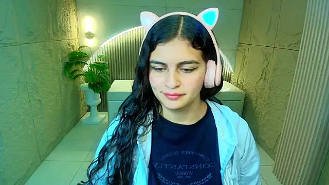 dany r  online show from March 24, 1:27 pm