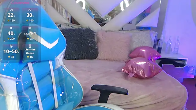 Gyal 8  online show from November 14, 3:06 am