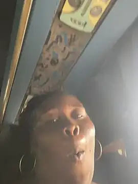 CarolinaGomez  online show from April 13, 4:52 pm