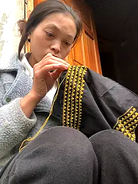 Halyy xx online show from November 1, 1:54 am