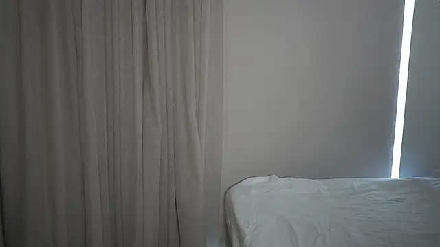 Peachxlush online show from November 9, 11:50 am