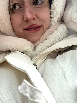 RonnieKiss online show from October 16, 4:59 am