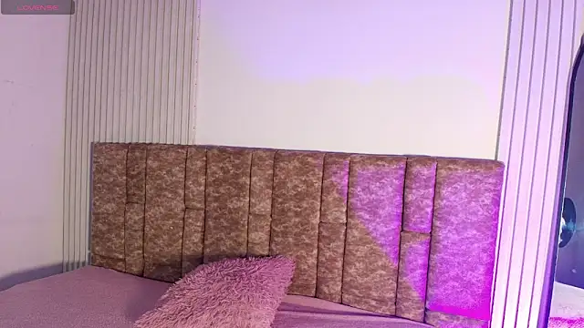 Missdionne curly online show from March 22, 11:16 am