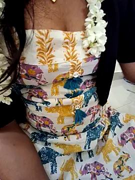 jasminetaml online show from September 24, 9:30 am