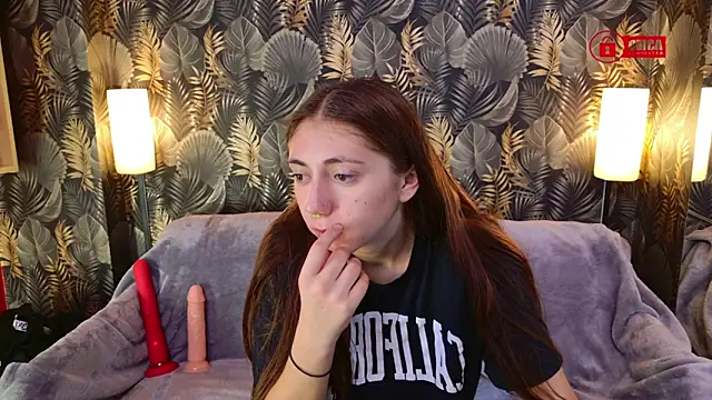 Charming LIA online show from October 24, 11:39 am