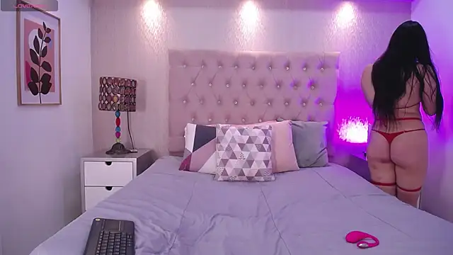 EmilyCley online show from September 29, 1:27 pm