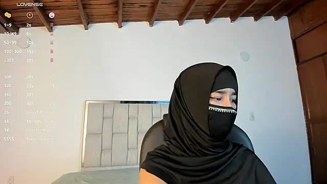 kalila latif online show from October 1, 4:50 am