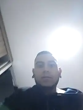 Carlandelli1 online show from October 28, 3:56 am