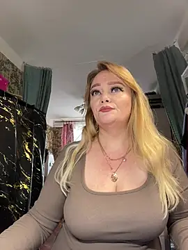 Sweet-blonde online show from April 14, 10:04 am