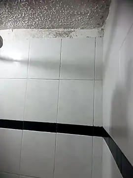 rossiteylor online show from April 30, 4:56 pm