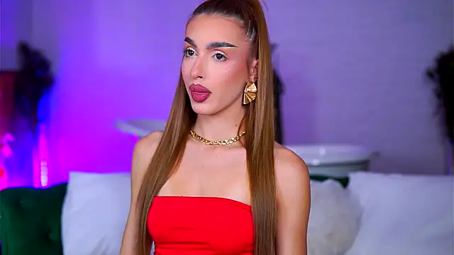 ClaraBenatti online show from October 28, 7:41 pm