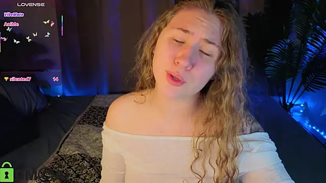 Elsie Cutties online show from May 31, 2:28 am