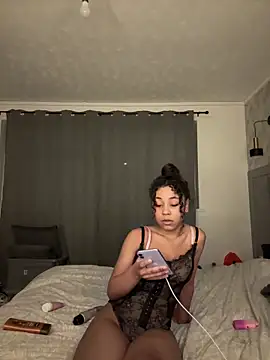 OliviaAshhh online show from April 19, 8:44 pm