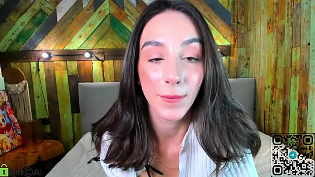 Elliizabeth online show from October 22, 7:24 am