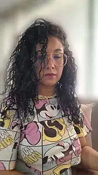 LondonHilton online show from February 21, 9:04 pm