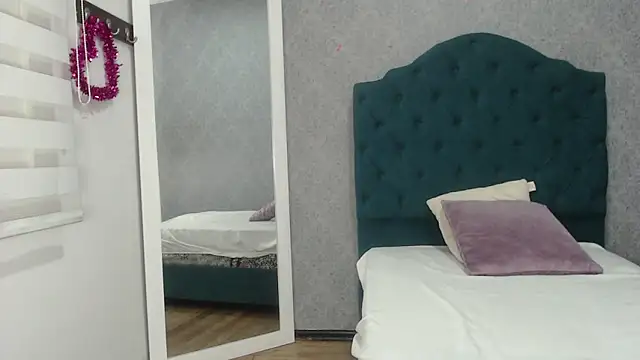 Vic Taylor online show from April 16, 11:32 am