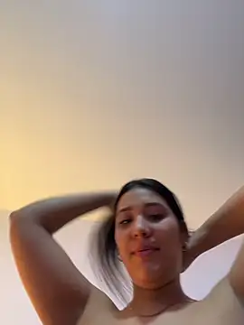 IsabellaJoness  online show from February 15, 12:15 pm