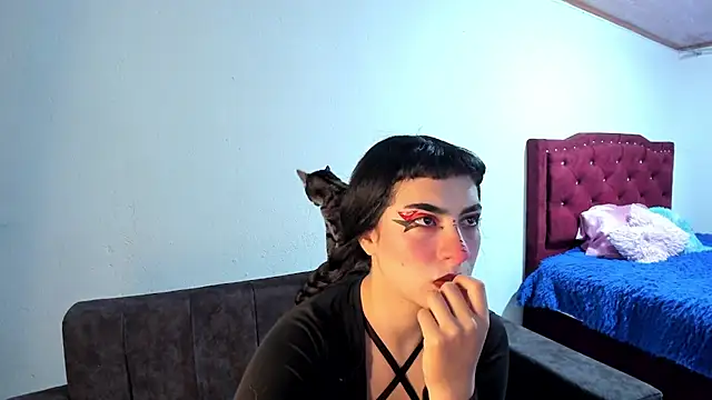 kitty  chs online show from September 25, 10:36 am