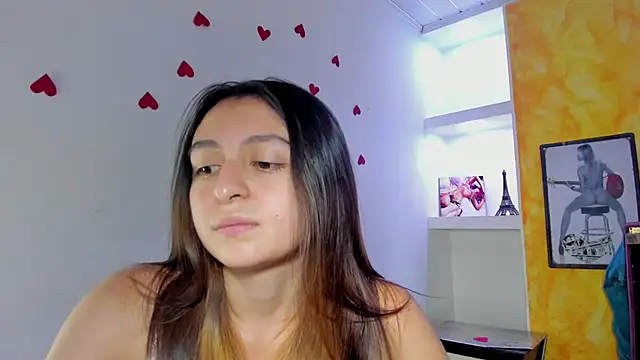 lala clark online show from February 25, 9:02 pm