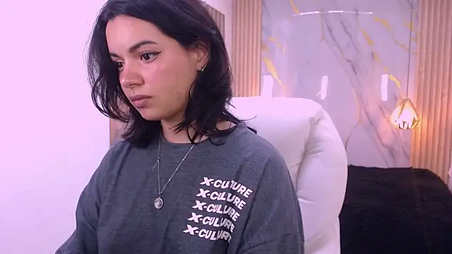 kat 96  online show from February 25, 10:52 pm