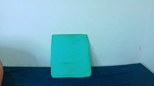 big bearr online show from December 19, 8:23 pm