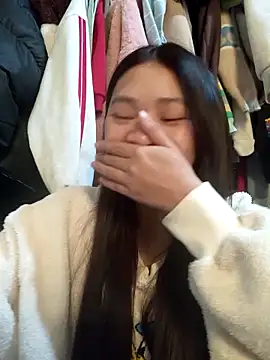 Mayy1 online show from February 6, 2:37 am