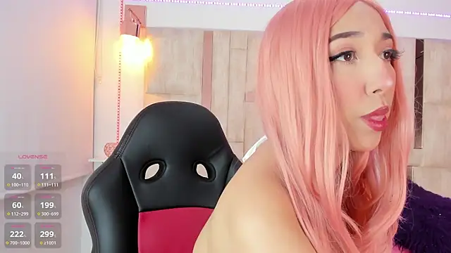 emily  walker online show from October 3, 2:16 am