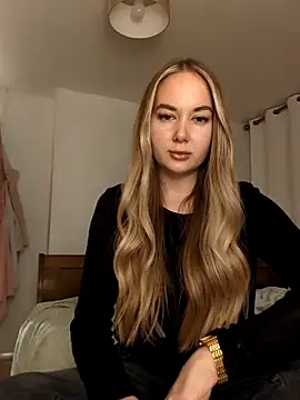 BarbieDolly x online show from November 22, 5:59 pm