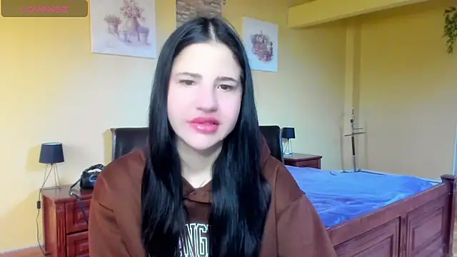 Malibu J online show from November 14, 8:36 am