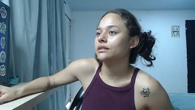 LittleCheerry69 online show from December 19, 8:45 pm