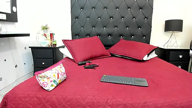 alana johnson 0 online show from March 23, 12:33 pm