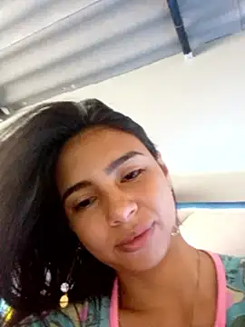 NileveSantanna online show from September 25, 2:16 pm