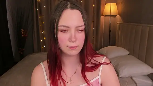 Monica  Queen online show from March 11, 5:44 am