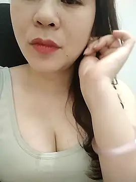 Girl Shy2000 online show from March 23, 3:45 am