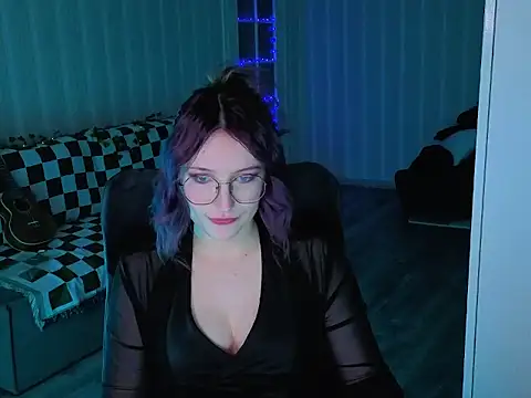violet-siren-x online show from May 10, 2:19 pm